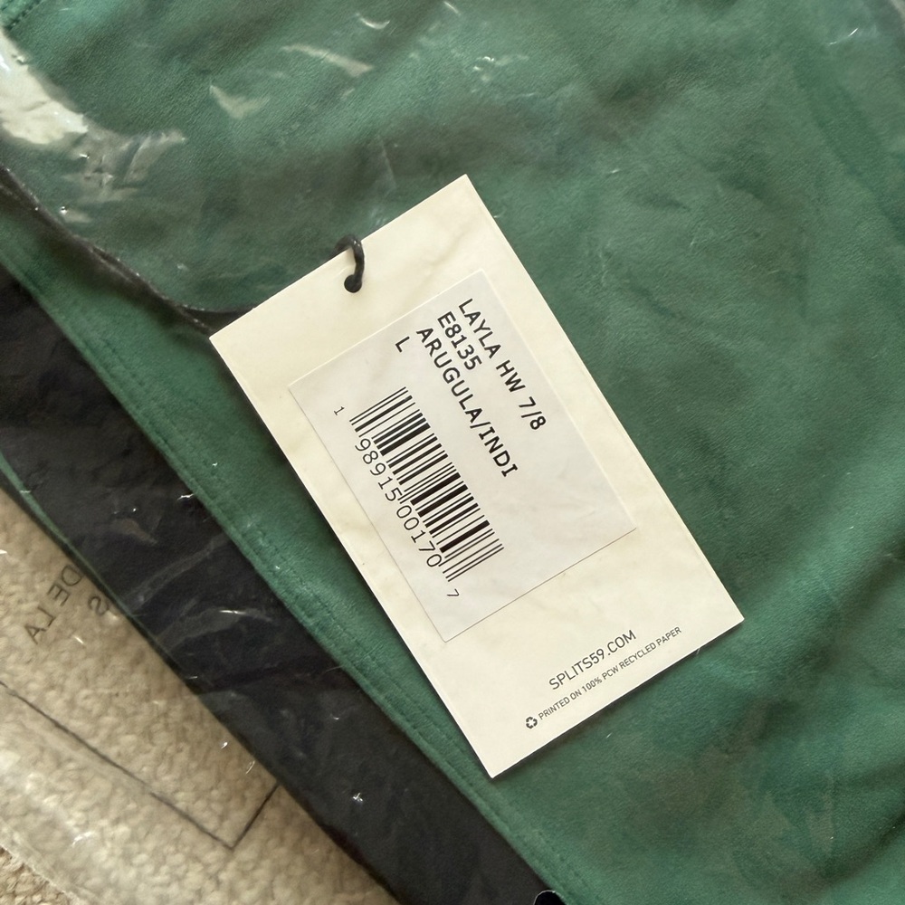 Split59 Layla Airweight High-Waist 7/8 Leggings in green - Picture 6 of 6